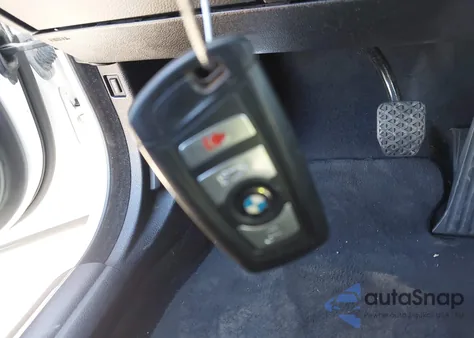 2014 BMW M5 из США, поврежденный, VIN WBSFV9C53ED593286